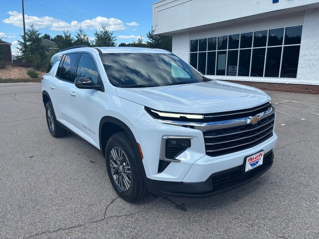 2026 Chevrolet Traverse — rear three-quarter view