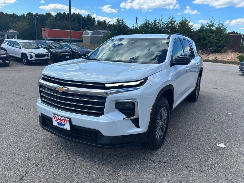 2026 Chevrolet Traverse — detail view