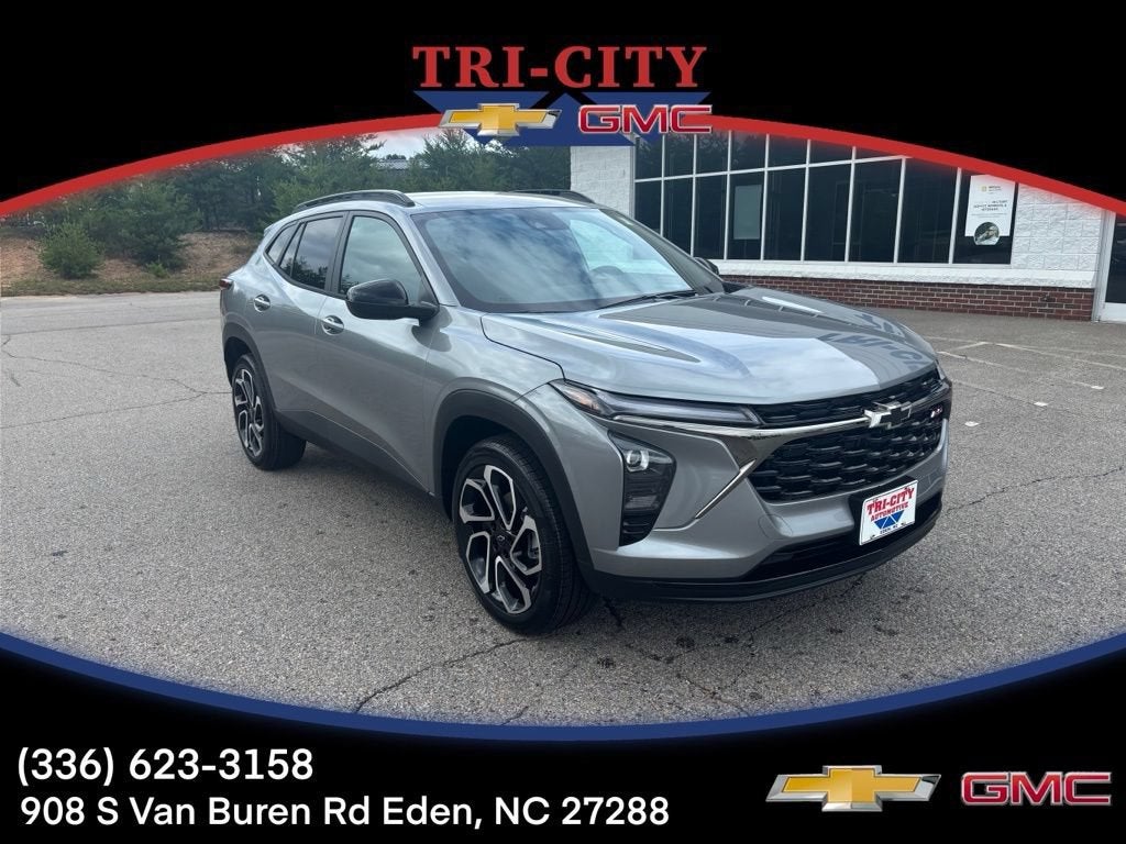 2026 Chevrolet Trax 2RS in Sterling Gray Metallic — front three-quarter view