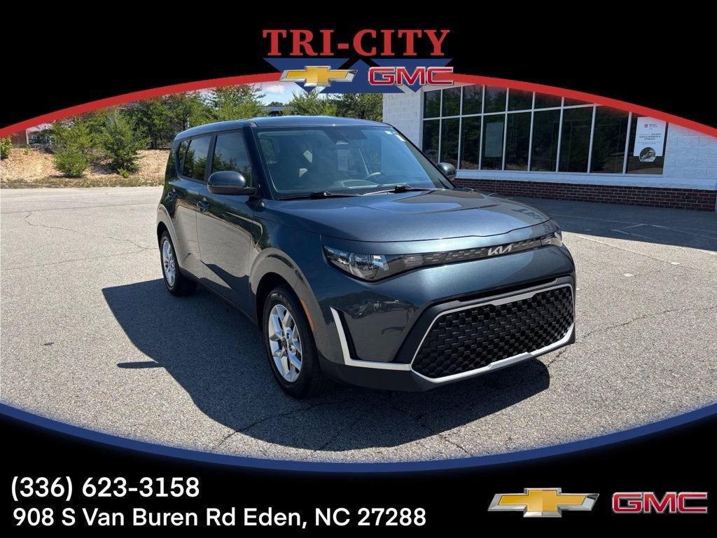 2025 Kia Soul LX in Other — front three-quarter view